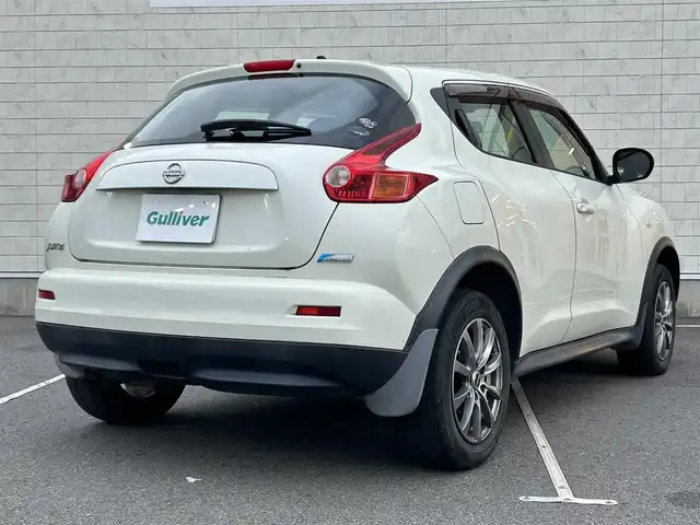 日産 ジューク 15RS 静岡県 2010(平22)年 12.4万km ホワイトパール CD/AM/FM/リモコンキー/取扱説明書/保証書/電動格納ミラー