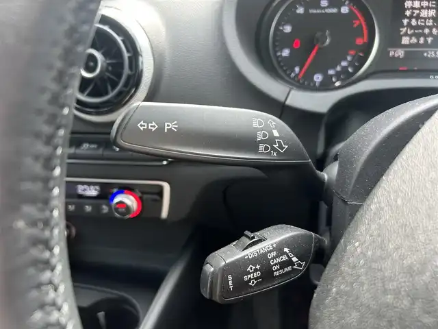 アウディ Ａ３ スポーツバック 1．4 TFSI 大阪府 2015(平27)年 7.8万km 白 純正ナビ/バックカメラ/クリアランスソナー/パドルシフト/純正16インチＡＷ/ＨＩＤヘッドライト/ＥＴＣ/ドラレコ/クルコン