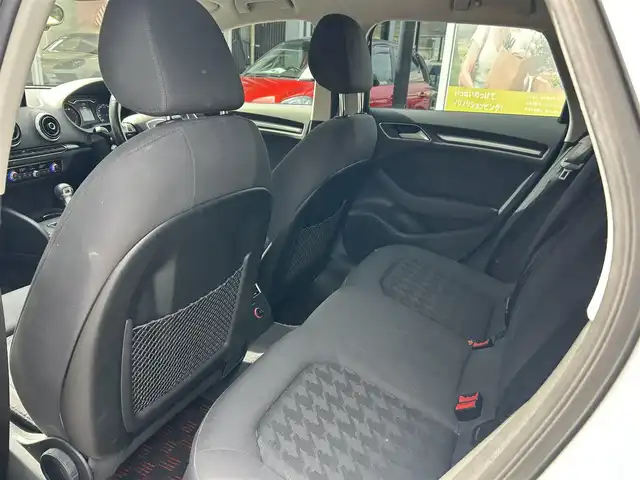 アウディ Ａ３ スポーツバック 1．4 TFSI 大阪府 2015(平27)年 7.8万km 白 純正ナビ/バックカメラ/クリアランスソナー/パドルシフト/純正16インチＡＷ/ＨＩＤヘッドライト/ＥＴＣ/ドラレコ/クルコン
