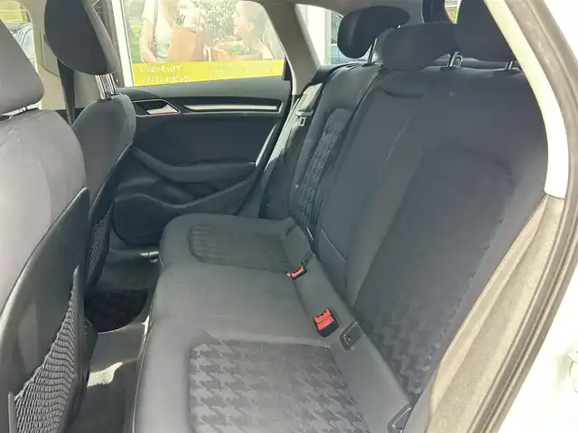 アウディ Ａ３ スポーツバック 1．4 TFSI 大阪府 2015(平27)年 7.8万km 白 純正ナビ/バックカメラ/クリアランスソナー/パドルシフト/純正16インチＡＷ/ＨＩＤヘッドライト/ＥＴＣ/ドラレコ/クルコン