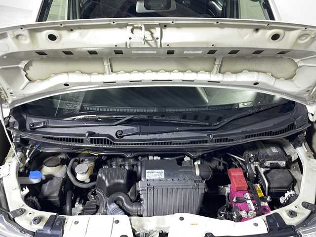 スズキ ワゴンＲ HYBRID FZ 沖縄県 2022(令4)年 5.2万km ピュアホワイトP 禁煙車　/社外ナビ８インチ[SKX-S806]/（フルセグＴＶ　Ｂｌｕｅｔｏｏｔｈ　ＣＤ　ＤＶＤ）/バックカメラ　/レーダーブレーキ　/純正１４インチアルミホイール　/前後ドライブレコーダー　/スペアキー　/取扱説明書