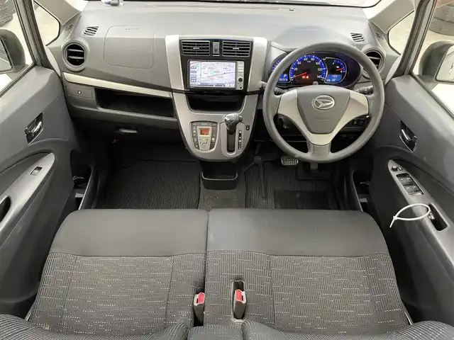 ダイハツ ムーヴ カスタム X SA 滋賀県 2013(平25)年 8.7万km タングステングレーM 純正7インチナビ/【Bluetooth/CD/DVD/フルセグTV/SD/AUX】/衝突軽減ブレーキ/社外ETC/HIDヘッドライト/オートライト/純正フロアマット/プッシュスタート/スマートキー/ドアバイザー