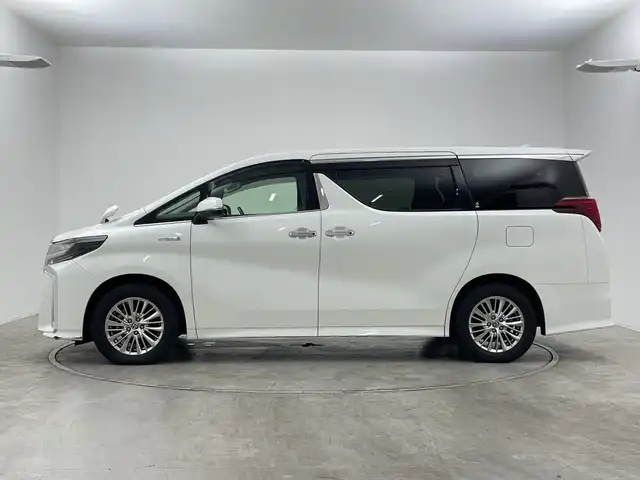 トヨタ アルファードハイブリット SR Cパッケージ 群馬県 2021(令3)年 4.8万km ホワイトパールクリスタルシャイン 純正９型ナビ　純正１２．１型ナビ　ツインムーンルーフ　ブラインドスポットモニター　デジタルインナーミラー　アダプティブクルーズコントロール　パワーバックドア　シートベンチレーション　ＥＴＣ　禁煙車