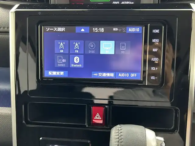 トヨタ ルーミー カスタムG 三重県 2019(平31)年 4.7万km ブラックマイカメタリック/パールホワイト2トーン 禁煙車/純正7型ナビ/　AM/FM/USB/フルセグTV/バックカメラ/クルコン/両側パワースライドドア/衝突軽減ブレーキシステム/アイドリングストップ/オートハイビーム/前後コーナーセンサー/純正アルミホイール/純正フロアマット/ステアリングスイッチ/ドアバイザー/スマートキー/LEDヘッドライト