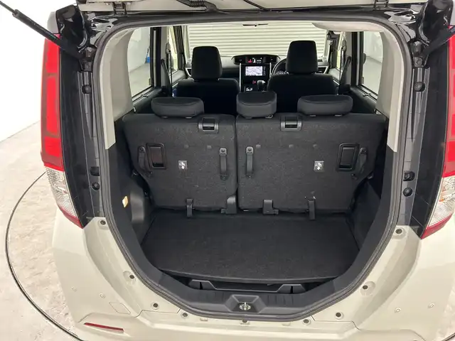 トヨタ ルーミー カスタムG 三重県 2019(平31)年 4.7万km ブラックマイカメタリック/パールホワイト2トーン 禁煙車/純正7型ナビ/　AM/FM/USB/フルセグTV/バックカメラ/クルコン/両側パワースライドドア/衝突軽減ブレーキシステム/アイドリングストップ/オートハイビーム/前後コーナーセンサー/純正アルミホイール/純正フロアマット/ステアリングスイッチ/ドアバイザー/スマートキー/LEDヘッドライト
