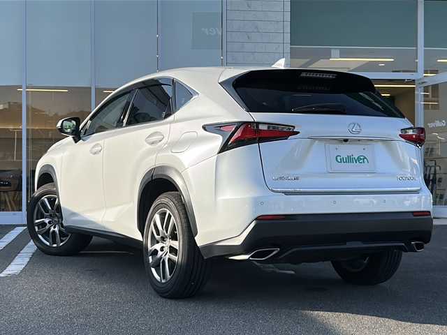 レクサス ＮＸ 200t Iパッケージ 宮崎県 2014(平26)年 7.9万km ソニッククォーツ 純正SDナビ/フルセグTV/ムーンルーフ/クリアランスソナー/純正LEDヘッドライト/パドルシフト/バックカメラ/レーダークルーズコントロール/ステアリングリモコン/ステアリングヒーター/衝突被害軽減ブレーキ/前席パワーシート/前席シートヒーター/ドライブレコーダー/ETC