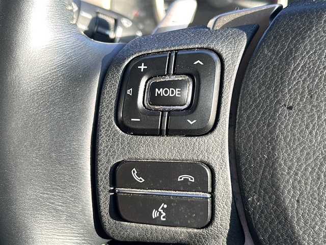 レクサス ＮＸ 200t Iパッケージ 宮崎県 2014(平26)年 7.9万km ソニッククォーツ 純正SDナビ/フルセグTV/ムーンルーフ/クリアランスソナー/純正LEDヘッドライト/パドルシフト/バックカメラ/レーダークルーズコントロール/ステアリングリモコン/ステアリングヒーター/衝突被害軽減ブレーキ/前席パワーシート/前席シートヒーター/ドライブレコーダー/ETC