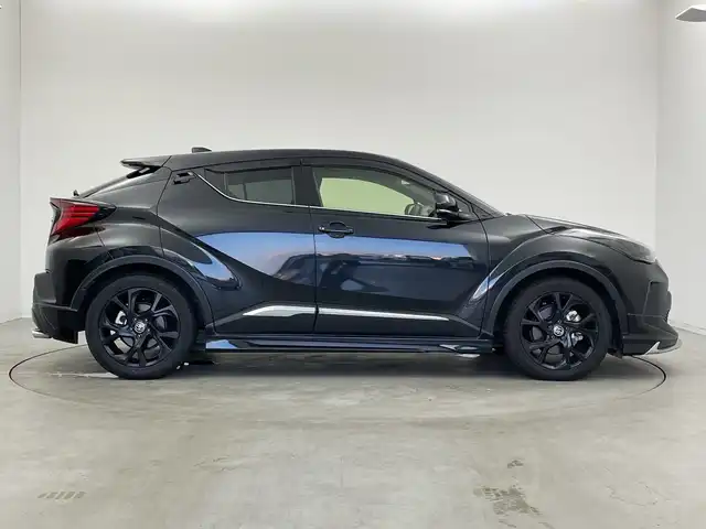 トヨタ Ｃ－ＨＲ G モード ネロセーフティプラスⅡ 新潟県 2021(令3)年 5.4万km ブラックマイカ 純正ディスプレイオーディオ/　Bluetooth/USB/モデリスタエアロ/レーダークルーズコントロール/衝突被害軽減ブレーキ/レーンキープアシスト/前後コーナーセンサー/全方位モニター/前後ドライブレコーダー/ハーフレザーシート/前席シートヒーター/ビルトインETC/横滑り防止装置/オートマチックハイビーム/オートライト/LEDヘッドライト/BSM(ブラインドスポットモニター)/RCTA(リヤクロストラフィックアラート)/ステアリングスイッチ/レザーステアリング