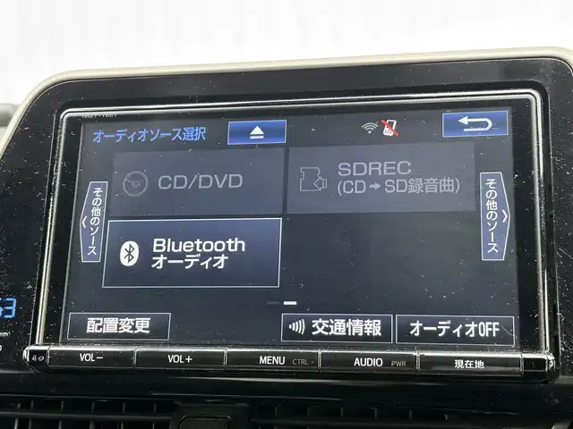 トヨタ Ｃ－ＨＲ G 滋賀県 2017(平29)年 10万km ブラックマイカ 純正SDナビ/・フルセグTV/・CD DVD/・Bluetooth/衝突軽減ブレーキ/車線逸脱警報/レーダークルーズコントロール/純正ドライブレコーダー/ビルトインETC2.0/プッシュスタート/スマートキー/シートヒーター/革巻きステアリング/ステアリングリモコン/電格ミラー/ウインカーミラー/ドアバイザー/電動パーキングブレーキ/オートブレーキホールド