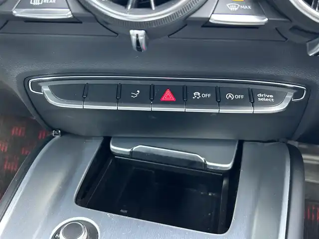 アウディ ＴＴクーペ 2．0 TFSI クワトロ 道東・釧路十勝 2015(平27)年 4.7万km ミトスブラックメタリック Sラインパッケージ/ハーフレザー/パワーシート/純正ナビ/TV/CD/DVD/BT/バーチャルコックピット/バックカメラ/パドルシフト/社外ドライブレコーダー(前)/社外20インチAW/LEDヘッドライト/オートライト/リアフォグライト/社外スピーカー/純正フロアマット/ETC
