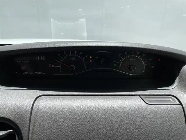 ホンダ Ｎ ＢＯＸ G L ホンダセンシング 青森県 2020(令2)年 3.9万km プラチナホワイトパール ワンオーナー/4WD/純正8インチナビ/【AM/FM/フルセグTV/SD/CD/DVD/BT】/バックカメラ/ホンダセンシング/・衝突被害軽減ブレーキ/・誤発進抑制機能/・歩行者事故低減ステアリング/・先行車発信お知らせ機能/・標識認識機能/・路外逸脱抑制機能/・クルーズコントロール/・車線維持支援システム/オートハイビーム/片側パワースライドドア/エンジンスターター/ETC/後席会話機能/積込　夏タイヤ　155/65R14　20年製/装着　冬タイヤ　155/65R14　19年製/保証書/取扱説明書