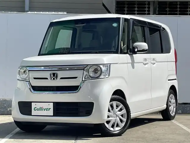 ホンダ Ｎ ＢＯＸ G L ホンダセンシング 青森県 2020(令2)年 3.9万km プラチナホワイトパール ワンオーナー/4WD/純正8インチナビ/【AM/FM/フルセグTV/SD/CD/DVD/BT】/バックカメラ/ホンダセンシング/・衝突被害軽減ブレーキ/・誤発進抑制機能/・歩行者事故低減ステアリング/・先行車発信お知らせ機能/・標識認識機能/・路外逸脱抑制機能/・クルーズコントロール/・車線維持支援システム/オートハイビーム/片側パワースライドドア/純正エンジンスターター/スペアキー/ETC/後席会話機能/積込　夏タイヤ　155/65R14　20年製/装着　冬タイヤ　155/65R14　19年製/保証書/取扱説明書