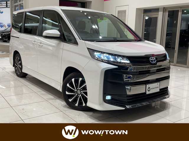 トヨタ ノア ハイブリッド S－Z 埼玉県 2022(令4)年 2.8万km ホワイトパールクリスタルシャイン トヨタセーフティセンス/純正8インチディスプレイオーディオ/　　BT/USB/Miracast/バックカメラ/レーダークルーズコントロール/両側パワースライドドア/ハーフレザーシート/シートヒーター/純正17インチアルミホイール/前後コーナーセンサー/LEDオートライト/AC100V電源/ステアリングスイッチ/スマートキー2本/ビルドインETC2.0