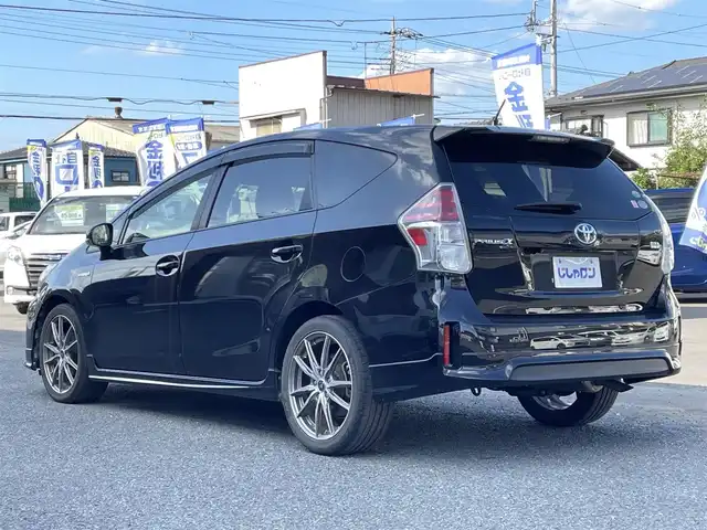 トヨタ プリウス α S 埼玉県 2014(平26)年 13.3万km アティチュードブラックマイカ (株)IDOMが運営する【じしゃロン川越店】の自社ローン専用車両になりますこちらは現金またはオートローンご利用時の価格です。自社ローンご希望の方は別途その旨お申付け下さい/プッシュスタート/社外ナビ/　・CD/DVD/　・フルセグTV/　・AM/FM/　・Bluetooth/　・iPod/ETC/前後ドライブレコーダー/バックカメラ/レザー調シートカバー/純正フロアマット/社外アルミW/電動格納ミラー/ドアバイザー/取扱説明書/保証書