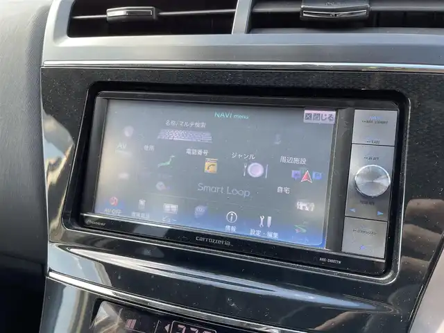 トヨタ プリウス α S 埼玉県 2014(平26)年 13.3万km アティチュードブラックマイカ (株)IDOMが運営する【じしゃロン川越店】の自社ローン専用車両になりますこちらは現金またはオートローンご利用時の価格です。自社ローンご希望の方は別途その旨お申付け下さい/プッシュスタート/社外ナビ/　・CD/DVD/　・フルセグTV/　・AM/FM/　・Bluetooth/　・iPod/ETC/前後ドライブレコーダー/バックカメラ/レザー調シートカバー/純正フロアマット/社外アルミW/電動格納ミラー/ドアバイザー/取扱説明書/保証書