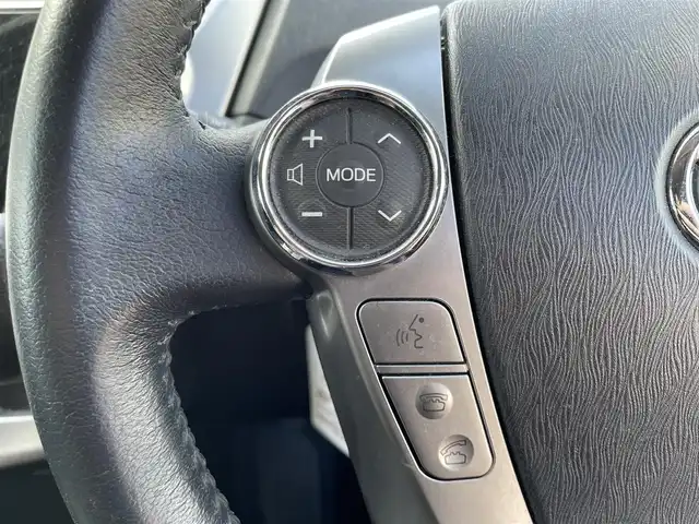 トヨタ プリウス α S 埼玉県 2014(平26)年 13.3万km アティチュードブラックマイカ (株)IDOMが運営する【じしゃロン川越店】の自社ローン専用車両になりますこちらは現金またはオートローンご利用時の価格です。自社ローンご希望の方は別途その旨お申付け下さい/プッシュスタート/社外ナビ/　・CD/DVD/　・フルセグTV/　・AM/FM/　・Bluetooth/　・iPod/ETC/前後ドライブレコーダー/バックカメラ/レザー調シートカバー/純正フロアマット/社外アルミW/電動格納ミラー/ドアバイザー/取扱説明書/保証書