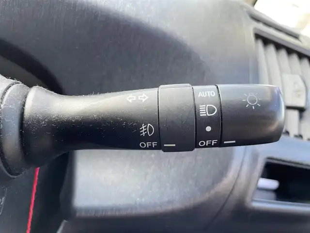 トヨタ プリウス α S 埼玉県 2014(平26)年 13.3万km アティチュードブラックマイカ (株)IDOMが運営する【じしゃロン川越店】の自社ローン専用車両になりますこちらは現金またはオートローンご利用時の価格です。自社ローンご希望の方は別途その旨お申付け下さい/プッシュスタート/社外ナビ/　・CD/DVD/　・フルセグTV/　・AM/FM/　・Bluetooth/　・iPod/ETC/前後ドライブレコーダー/バックカメラ/レザー調シートカバー/純正フロアマット/社外アルミW/電動格納ミラー/ドアバイザー/取扱説明書/保証書