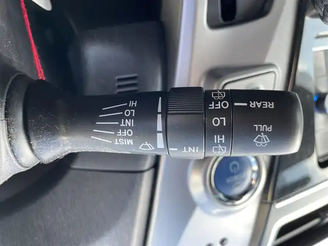 トヨタ プリウス α S 埼玉県 2014(平26)年 13.3万km アティチュードブラックマイカ (株)IDOMが運営する【じしゃロン川越店】の自社ローン専用車両になりますこちらは現金またはオートローンご利用時の価格です。自社ローンご希望の方は別途その旨お申付け下さい/プッシュスタート/社外ナビ/　・CD/DVD/　・フルセグTV/　・AM/FM/　・Bluetooth/　・iPod/ETC/前後ドライブレコーダー/バックカメラ/レザー調シートカバー/純正フロアマット/社外アルミW/電動格納ミラー/ドアバイザー/取扱説明書/保証書