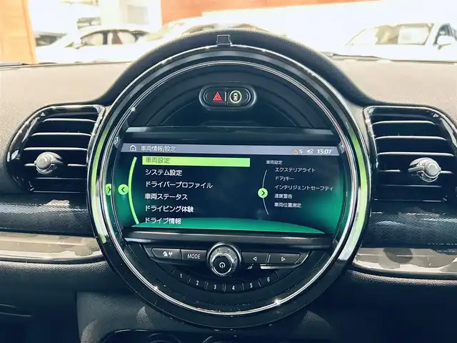 ＭＩＮＩ ミニ クラブマン バッキンガム 大阪府 2020(令2)年 2.8万km チリ・レッド インテリジェントセーフティ/コンパートメントP/ディスプレイリング/ACC/純正ナビ/純正16インチAW/LEDヘッドライト/デジタルインナーミラー/USB/Bluetooth/ETC