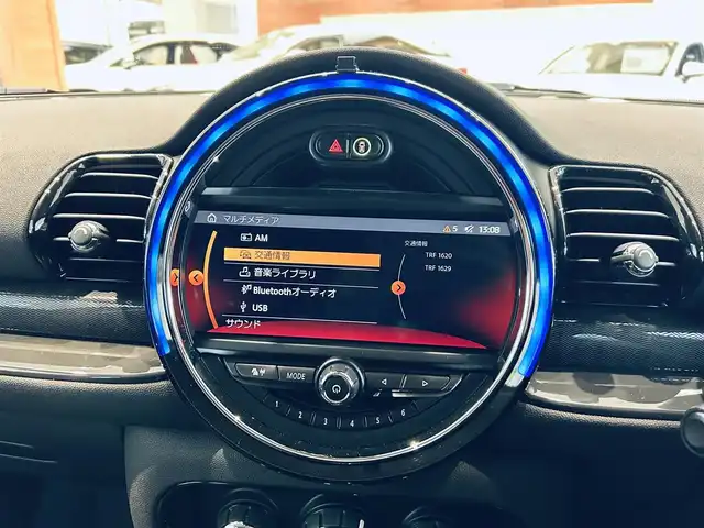ＭＩＮＩ ミニ クラブマン バッキンガム 大阪府 2020(令2)年 2.8万km チリ・レッド インテリジェントセーフティ/コンパートメントP/ディスプレイリング/ACC/純正ナビ/純正16インチAW/LEDヘッドライト/デジタルインナーミラー/USB/Bluetooth/ETC