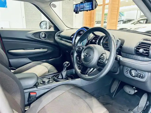 ＭＩＮＩ ミニ クラブマン バッキンガム 大阪府 2020(令2)年 2.8万km チリ・レッド インテリジェントセーフティ/コンパートメントP/ディスプレイリング/ACC/純正ナビ/純正16インチAW/LEDヘッドライト/デジタルインナーミラー/USB/Bluetooth/ETC