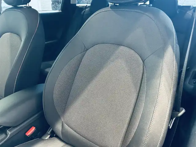ＭＩＮＩ ミニ クラブマン バッキンガム 大阪府 2020(令2)年 2.8万km チリ・レッド インテリジェントセーフティ/コンパートメントP/ディスプレイリング/ACC/純正ナビ/純正16インチAW/LEDヘッドライト/デジタルインナーミラー/USB/Bluetooth/ETC