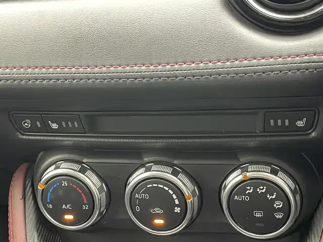 マツダ ＣＸ－３ XD Lパッケージ 愛知県 2017(平29)年 8.6万km ジェットブラックマイカ 純正ナビ　フルセグＴＶ　Ｂｌｕｅｔｏｏｔｈ　バックカメラ　ＨＵＤ　黒ハーフレザー　レーダークルコン　前後ドライブレコーダー　ＥＴＣ　温シート　ステアリングヒーター　ＬＥＤヘッドライト　ＢＳＭ　禁煙車
