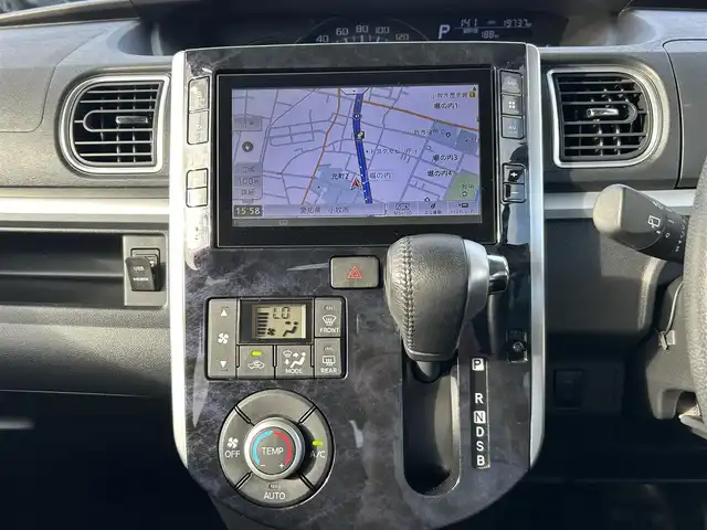 ダイハツ タント カスタム RS トップED SA Ⅲ 愛知県 2017(平29)年 2万km ファイアークォーツレッドM 純正フロアマット/サイドバイザー/両側パワースライドドア/純正SDナビ/FM/AM/Disc/フルセグTV/SD/BT/USB/HDMI/バックカメラ/衝突被害軽減ブレーキ/レーンキープアシスト/クリアランスソナー/15インチ純正AW/純正ドラレコ/社外ETC/アイドリングストップ/LEDヘッドライト/オートライト/オートハイビーム/フォグランプ/ベンチシート/運転席シートヒーター/ハーフレザーシート/取扱説明書/スマートキー/スペアキー