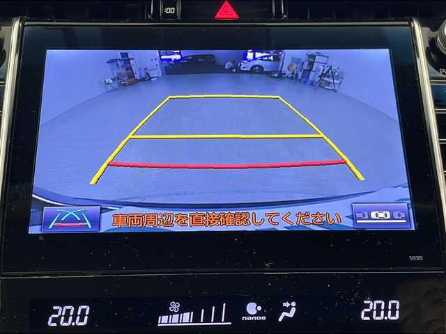 トヨタ ハリアー プレミアム 埼玉県 2017(平29)年 8.6万km ブラック 純正ナビ（AM・FM・TV・Bluetooth）/ビルトインETC2.0/前方ドライブレコーダー/バックカメラ/D席パワーシート/クルーズコントロール/先行車発進お知らせ機能/レーンキープアシスト/衝突軽減ブレーキ/盗難防止装置/コーナーセンサー/サンルーフ/電動リアゲート/プッシュスタート/アイドリングストップ/純正ドアバイザー/純正フロアマット/ウィンカーミラー/フロントフォグランプ/スマートキーｘ２/革巻きハンドル