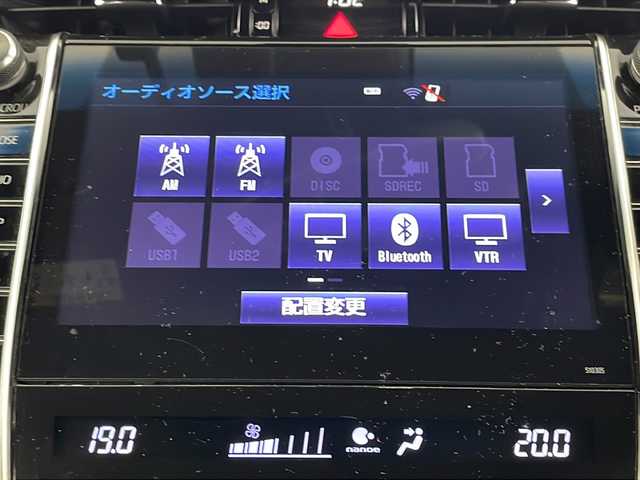 トヨタ ハリアー プレミアム 埼玉県 2017(平29)年 8.6万km ブラック 純正ナビ（AM・FM・TV・Bluetooth）/ビルトインETC2.0/前方ドライブレコーダー/バックカメラ/D席パワーシート/クルーズコントロール/先行車発進お知らせ機能/レーンキープアシスト/衝突軽減ブレーキ/盗難防止装置/コーナーセンサー/サンルーフ/電動リアゲート/プッシュスタート/アイドリングストップ/純正ドアバイザー/純正フロアマット/ウィンカーミラー/フロントフォグランプ/スマートキーｘ２/革巻きハンドル