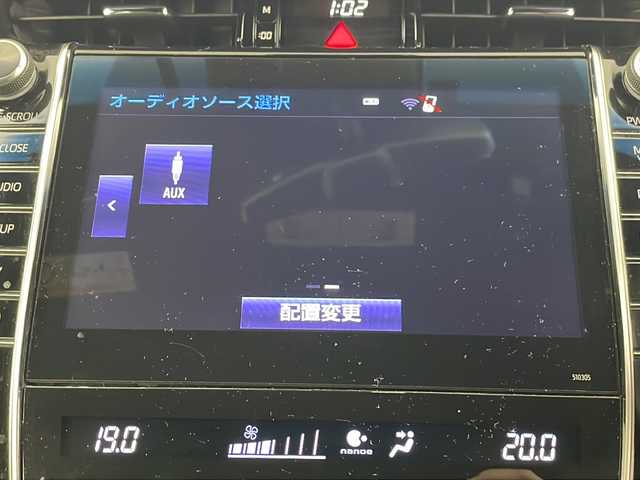 トヨタ ハリアー プレミアム 埼玉県 2017(平29)年 8.6万km ブラック 純正ナビ（AM・FM・TV・Bluetooth）/ビルトインETC2.0/前方ドライブレコーダー/バックカメラ/D席パワーシート/クルーズコントロール/先行車発進お知らせ機能/レーンキープアシスト/衝突軽減ブレーキ/盗難防止装置/コーナーセンサー/サンルーフ/電動リアゲート/プッシュスタート/アイドリングストップ/純正ドアバイザー/純正フロアマット/ウィンカーミラー/フロントフォグランプ/スマートキーｘ２/革巻きハンドル