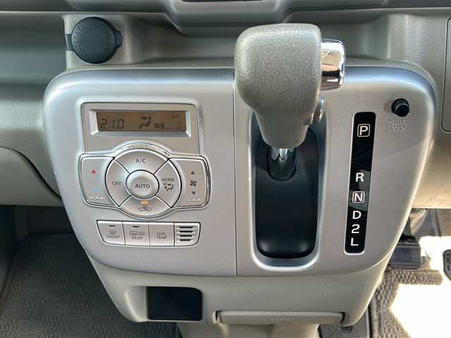 スズキ エブリィ ワゴン PZターボ スペシャル 秋田県 2018(平30)年 5.6万km シルキーシルバーメタリック 社外メモリナビ/社外BT、CD、DVD、フルセグTV/バックカメラ/純正14インチAW/ETC/スペアキー/４WD/保証書、取説