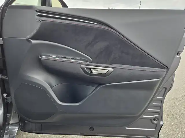 レクサス ＬＢＸ モリゾウ RR 鹿児島県 2025(令7)年 0.3万km グレーⅡ ワンオーナー　/４ＷＤターボ　/レーダークルーズコントロール　/レクサスセーフティシステムプラス　/９．８インチディスプレイオーディオ　/パノラミックビューモニター　/ワイヤレス充電　/シートヒーター　/ベンチレーション/コンチネンタル(SportContact7)/前後ドライブレコーダー/専用アルミホイール(19インチ)/Bluetoothオーディオ/社外フロアマット(artigiano/D+N席のみ)/ビルトインETC2.0/パワーバックドア/ＭＴモード付きＡＴ/パドルシフト