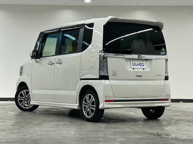 ホンダ Ｎ ＢＯＸ カスタム G Lパッケージ 静岡県 2016(平28)年 8.5万km プレミアムホワイトパールⅡ (株)IDOMが運営する【じしゃロン浜松店】の自社ローン専用車両になりますこちらは現金またはオートローンご利用時の価格です。自社ローンご希望の方は別途その旨お申付け下さい/純正ナビ(VXM-175VFi)/Bluetooth/SD/CD/DVD/USB/ワンセグTV/衝突被害軽減ブレーキ/バックカメラ/ドアバイザー/片側パワースライドドア/ETC/キセノンライト/オートライト/スペアキー/フォグランプ/プッシュスタート/アイドリングストップ