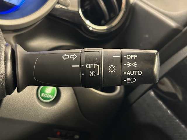 ホンダ Ｎ ＢＯＸ カスタム G Lパッケージ 静岡県 2016(平28)年 8.5万km プレミアムホワイトパールⅡ (株)IDOMが運営する【じしゃロン浜松店】の自社ローン専用車両になりますこちらは現金またはオートローンご利用時の価格です。自社ローンご希望の方は別途その旨お申付け下さい/純正ナビ(VXM-175VFi)/Bluetooth/SD/CD/DVD/USB/ワンセグTV/衝突被害軽減ブレーキ/バックカメラ/ドアバイザー/片側パワースライドドア/ETC/キセノンライト/オートライト/スペアキー/フォグランプ/プッシュスタート/アイドリングストップ