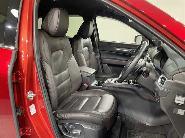 マツダ ＣＸ－５ XD エクスクルーシブモード 愛知県 2021(令3)年 2.4万km ソウルレッドクリスタルM 純正１０．２５インチナビ　/（Bluetooth/FM/AM/USB/スマートフォン連携/フルセグTV)/ＢＯＳＥサウンド　/３６０°ビューモニター　/衝突軽減ブレーキ　/レーダークルーズコントロール　/車線逸脱警報システム/標識認識システム/アダプティブLEDヘッドライト/シートヒーター　/ＥＴＣ　/電動バックドア　/ヘッドアップディスプレイ　/ブラインドスポットモニタリング/コーナーセンサー/ステアリングヒーター/メモリー機能付パワーシート/アイドリングストップ/プッシュスタート/　　-スマートキー