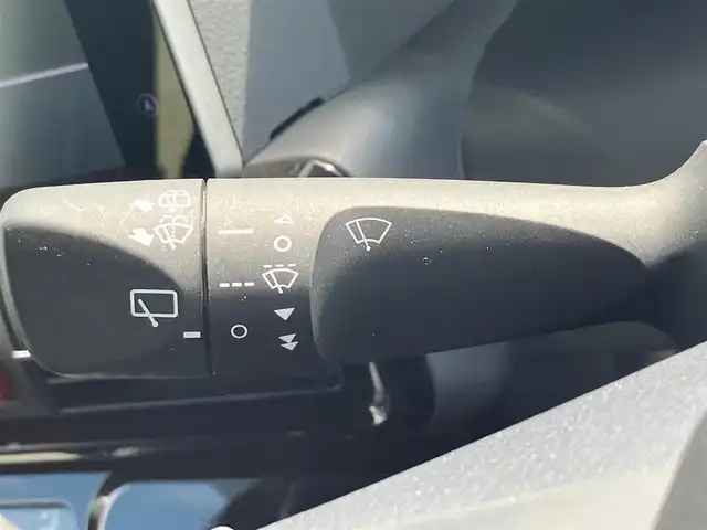 ダイハツ タント カスタム RS セレクション 静岡県 2020(令2)年 2.5万km レーザーブルークリスタルシャイン 純正9インチナビ（CD/DVD/BT/フルセグ）/バックカメラ/ドライブレコーダー/ETC/レーダークルーズコントロール/レーンキープアシスト/取扱説明書/スマートキー/スペアキー１本/USB入力端子/両側パワースライドドア/ハーフレザーシート/D席N席シートヒーター/純正アルミホイール/純正フロアマット/パワーウィンドウ/パワーステアリング/エンジンスタートボタン/アイドリングストップ/オートエアコン/ベンチシート/横滑り防止装置/コーナーセンサー前後/盗難防止装置/オートライト/オートマチックハイビーム/LEDヘッドライト/W+サイドエアバッグ/カーテンエアバック/衝突軽減システム
