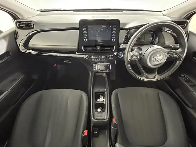 トヨタ アクア X 佐賀県 2021(令3)年 5.6万km プラチナホワイトパールマイカ 純正７インチナビ/（USB/Bluetooth）/全方位カメラ/衝突被害軽減ブレーキ/レーンアシスト/コーナーセンサー/ブラインドスポットモニター/追従型クルーズコントロール/純正ＬＥＤヘッドライト/オートハイビーム/ビルトインＥＴＣ/純正フロアマット/横滑り防止装置