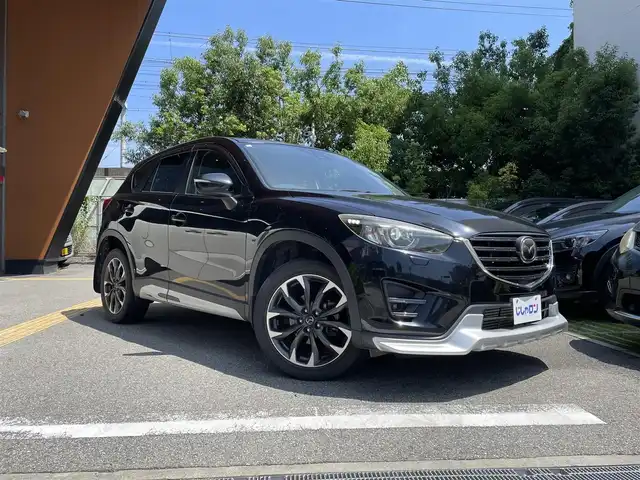 マツダ ＣＸ－５ XD Lパッケージ 兵庫県 2016(平28)年 10.4万km ジェットブラックマイカ (株)IDOMが運営する【じしゃロン西宮店】の自社ローン専用車両になります。こちらは現金またはオートローンご利用時の価格です。自社ローンご希望の方は別途その旨お申付け下さい/＊ETC/＊アイドリングストップ/＊クルーズコントロールあり/＊USBあり/＊バックカメラ/＊フルセグ/＊レザーシート/＊パワーシート/＊シートヒーター/＊コーナーセンサーあり/＊横滑り防止装置/＊レーンキープアシスト/＊オートライト/＊LEDライト