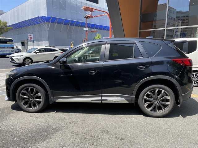 マツダ ＣＸ－５ XD Lパッケージ 兵庫県 2016(平28)年 10.4万km ジェットブラックマイカ (株)IDOMが運営する【じしゃロン西宮店】の自社ローン専用車両になります。こちらは現金またはオートローンご利用時の価格です。自社ローンご希望の方は別途その旨お申付け下さい/＊ETC/＊アイドリングストップ/＊クルーズコントロールあり/＊USBあり/＊バックカメラ/＊フルセグ/＊レザーシート/＊パワーシート/＊シートヒーター/＊コーナーセンサーあり/＊横滑り防止装置/＊レーンキープアシスト/＊オートライト/＊LEDライト
