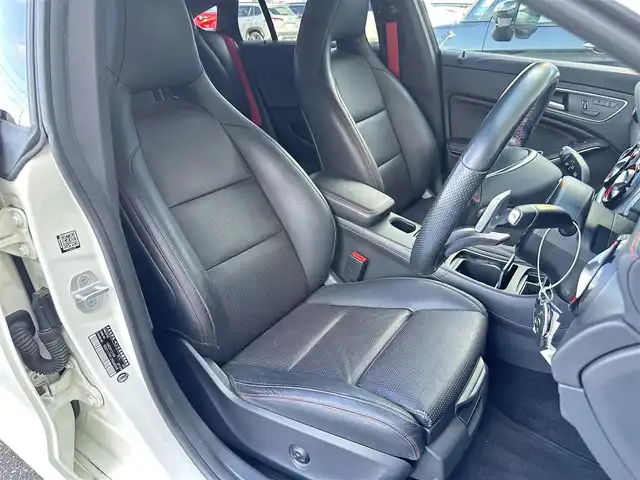 メルセデス・ベンツ ＣＬＡ２５０ Sブレイク　シュポルト4MATIC 青森県 2016(平28)年 7.3万km 白 4WD /純正ナビ Bluetooth フルセグTV /衝突軽減ブレーキ/革シート/前席シートメモリー /ドライブレコーダー/レーンキープアシスト/コーナーセンサー/LEDヘッドライト/スマートキー