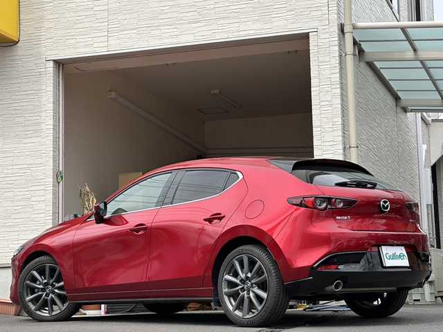 マツダ マツダ３ファストバック 15S ツーリング 大分県 2019(令1)年 3.7万km ソウルレッドクリスタルM ワンオーナー/全方位カメラ/純正ディスプレイオーディオ/フルセグTV/Bluetooth/純正ビルトインETC/純正18インチアルミホイール/純正LEDヘッドライト/オートライト/オートマッチックハイビーム/オートワイパワー/革巻きステアリング/ステアリングリモコン/衝突被害軽減システム/コーナーセンサー/5月3日から5月7日までお休みの為、書類発送及び車両搬出は5月8日以降になります。