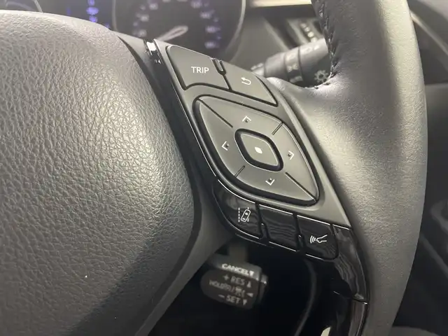トヨタ Ｃ－ＨＲ G 群馬県 2019(令1)年 5.9万km ブラック/エモーショナルレッドⅡ 2トーン 純正８型ナビ　フルセグＴＶ　ブラインドスポットモニター　アダクティブクルーズコントロール　ハーフレザーシート　前席シートヒーター　ステアリングスイッチ　ＬＥＤライト　ＥＴＣ　スマートキー　禁煙車