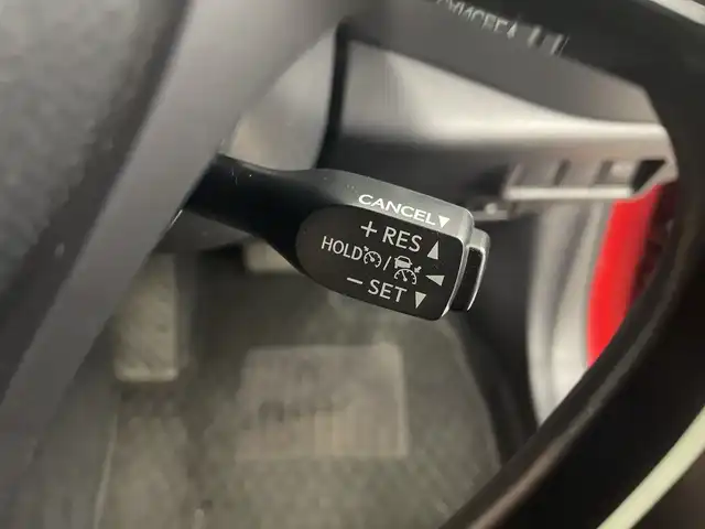 トヨタ Ｃ－ＨＲ G 群馬県 2019(令1)年 5.9万km ブラック/エモーショナルレッドⅡ 2トーン 純正８型ナビ　フルセグＴＶ　ブラインドスポットモニター　アダクティブクルーズコントロール　ハーフレザーシート　前席シートヒーター　ステアリングスイッチ　ＬＥＤライト　ＥＴＣ　スマートキー　禁煙車