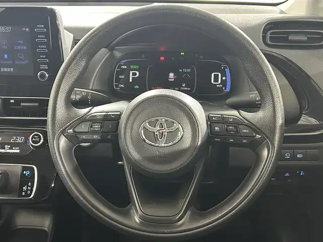 トヨタ アクア X 佐賀県 2021(令3)年 7.2万km プラチナホワイトパールマイカ 禁煙車/純正7インチナビ/Bluetooth/全周囲カメラ/ビルトインETC/レーダークルーズコントロール/トヨタセーフティーセンス/衝突被害軽減システム/レーンキープアシスト/ブラインドスポットモニター/クリアランスソナー/純正フロアマット/オートライト/オートマチックハイビーム