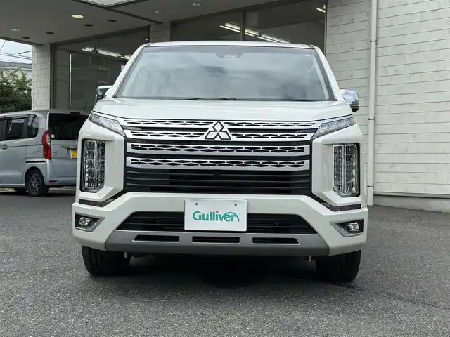 三菱 デリカＤ：５ P 埼玉県 2020(令2)年 3.9万km ウォームホワイトパール ワンオーナー/衝突被害軽減ブレーキ/レーダークルーズコントロール/レーンキープアシスト/ブラインドスポットモニター（BMS）/両側パワースライドドア/純正10.1型ナビゲーション・オーディオ/（フルセグTV/BT/FM/AM/CD/DVD）/後席フリップダウンモニター/パワーバックドア/ユニバーサルステップ（電動ロングステップ）/アラウンドビューモニター/バックカメラ/前席シートヒーター/ステアリングヒーター/パドルシフト/ビルトンETC/オートライト/オートホールド機能/ドアバイザー/プッシュスタート/スマートキー（スペアキーあり）/車両取説、ナビ取説あり