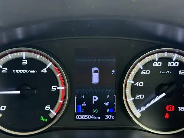 三菱 デリカＤ：５ P 埼玉県 2020(令2)年 3.9万km ウォームホワイトパール ワンオーナー/衝突被害軽減ブレーキ/レーダークルーズコントロール/レーンキープアシスト/ブラインドスポットモニター（BMS）/両側パワースライドドア/純正10.1型ナビゲーション・オーディオ/（フルセグTV/BT/FM/AM/CD/DVD）/後席フリップダウンモニター/パワーバックドア/ユニバーサルステップ（電動ロングステップ）/アラウンドビューモニター/バックカメラ/前席シートヒーター/ステアリングヒーター/パドルシフト/ビルトンETC/オートライト/オートホールド機能/ドアバイザー/プッシュスタート/スマートキー（スペアキーあり）/車両取説、ナビ取説あり