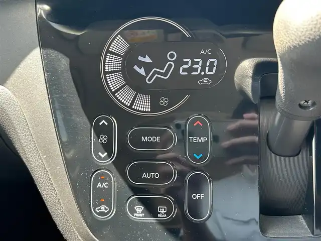 日産 デイズ ルークス ハイウェイスターX 神奈川県 2018(平30)年 2.6万km オーシャンブルーP 社外ＳＤナビ（Ｂｌｕｅｔｏｏｔｈ、ＣＤ、ＤＶＤ）/全方位カメラ/ドラレコ前後/スペアキー１本/プッシュスタート/純正アルミ/純正フロアマット/スマートキー/片側パワスラ/ベンチシート/オートライト/アイドリングストップ/横滑り防止装置/オートマチックハイビーム/ダブルエアバック/衝突軽減システム/キセノンヘッドライト