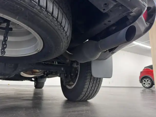 トヨタ ランドクルーザー プラド TX Lパッケージ 三重県 2022(令4)年 2万km ブラック ガソリン/パートタイム4WD/MTモード付フロア6AT/カロッツェリア 9インチ『楽ナビ』 AVIC-RL812/（CD/DVD/MSV/SD/FM/AM/TV/Bluetooth/iPod/USB/HDMI/AUX）/バックカメラ/ドライブレコーダー 前後/ビルトイン ETC2.0/Toyota Safety Sense/・プリクラッシュセーフティ［PCS］/・レーンディパーチャーアラート［LDA］/・レーダークルーズ/・オートハイビーム［AHB］/・インテリジェントクリアランスソナー（パーキングサポートブレーキ（静止物））/・ロードサインアシスト［RSA］/・先行車発進告知機能/装備/・【DOP】デジタルインナーミラー/・【OP】電動ムーンルーフ/・本革シート（ブラック）/・シートヒーター/ベンチレーション（D/N）/・パワーシート（D8way&ランバーサポート/N4way）/・オートライト/・LED ヘッドランプ＆フロントフォグランプ/・雨滴感応式フロントワイパー/・純正 17inAW/・プッシュスタート/・スマートキーx1/など