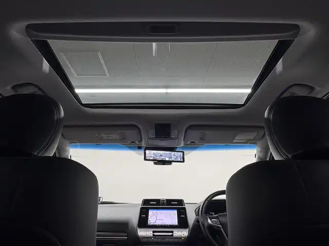 トヨタ ランドクルーザー プラド TX Lパッケージ 三重県 2022(令4)年 2万km ブラック ガソリン/パートタイム4WD/MTモード付フロア6AT/カロッツェリア 9インチ『楽ナビ』 AVIC-RL812/（CD/DVD/MSV/SD/FM/AM/TV/Bluetooth/iPod/USB/HDMI/AUX）/バックカメラ/ドライブレコーダー 前後/ビルトイン ETC2.0/Toyota Safety Sense/・プリクラッシュセーフティ［PCS］/・レーンディパーチャーアラート［LDA］/・レーダークルーズ/・オートハイビーム［AHB］/・インテリジェントクリアランスソナー（パーキングサポートブレーキ（静止物））/・ロードサインアシスト［RSA］/・先行車発進告知機能/装備/・【DOP】デジタルインナーミラー/・【OP】電動ムーンルーフ/・本革シート（ブラック）/・シートヒーター/ベンチレーション（D/N）/・パワーシート（D8way&ランバーサポート/N4way）/・オートライト/・LED ヘッドランプ＆フロントフォグランプ/・雨滴感応式フロントワイパー/・純正 17inAW/・プッシュスタート/・スマートキーx1/など